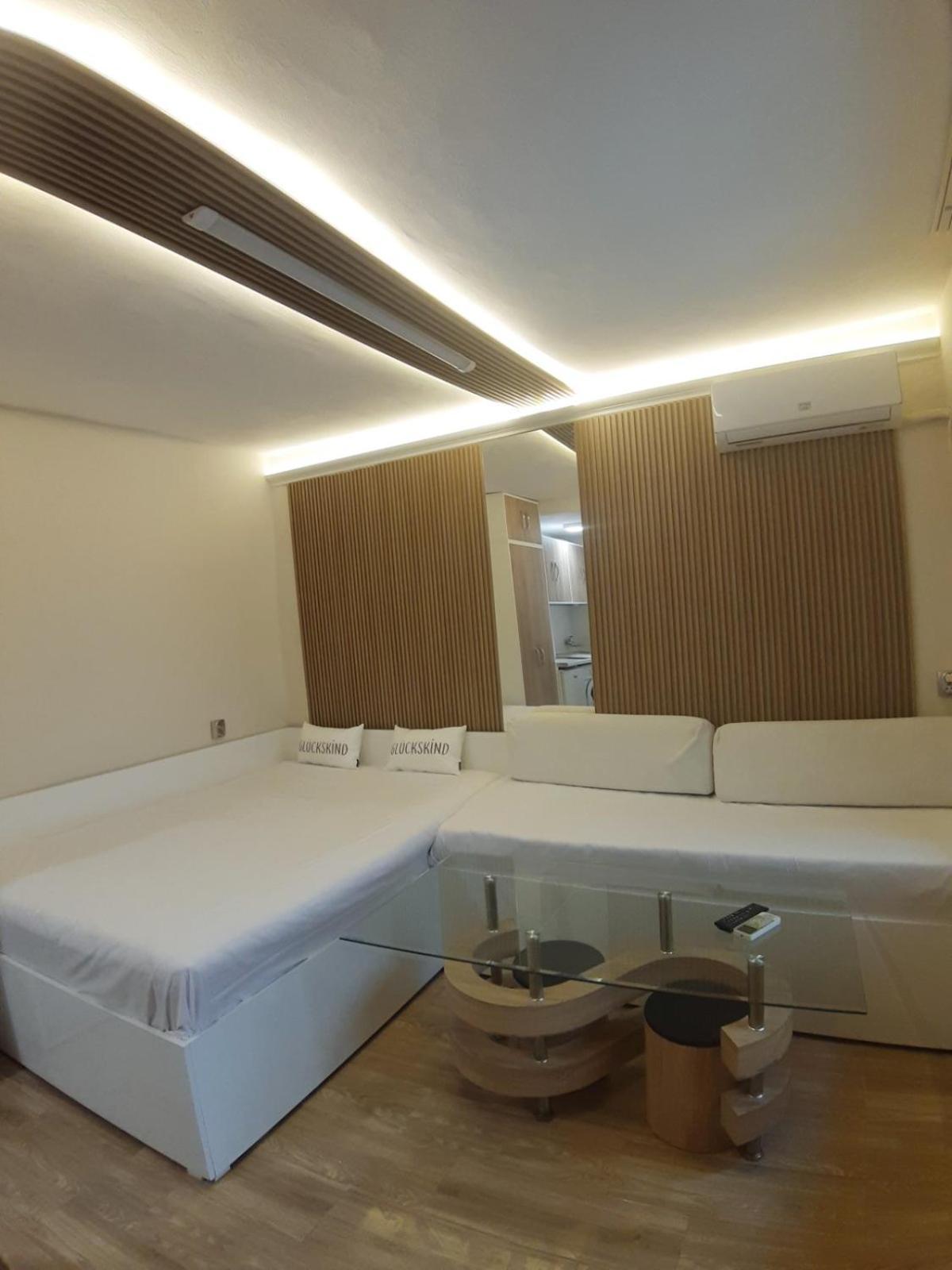 Apartment Tina Varna Exterior foto